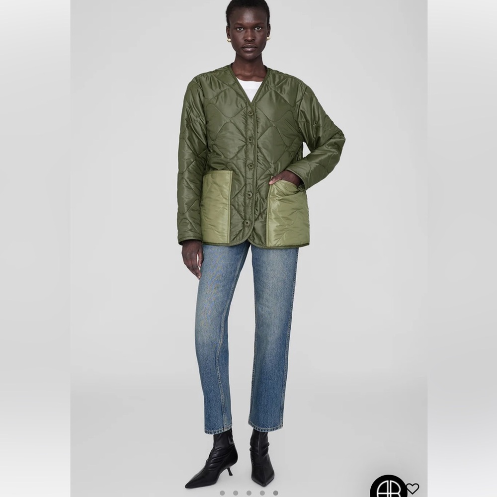 Andy Bomber, Army Green, XS, oversized fit, great condition!